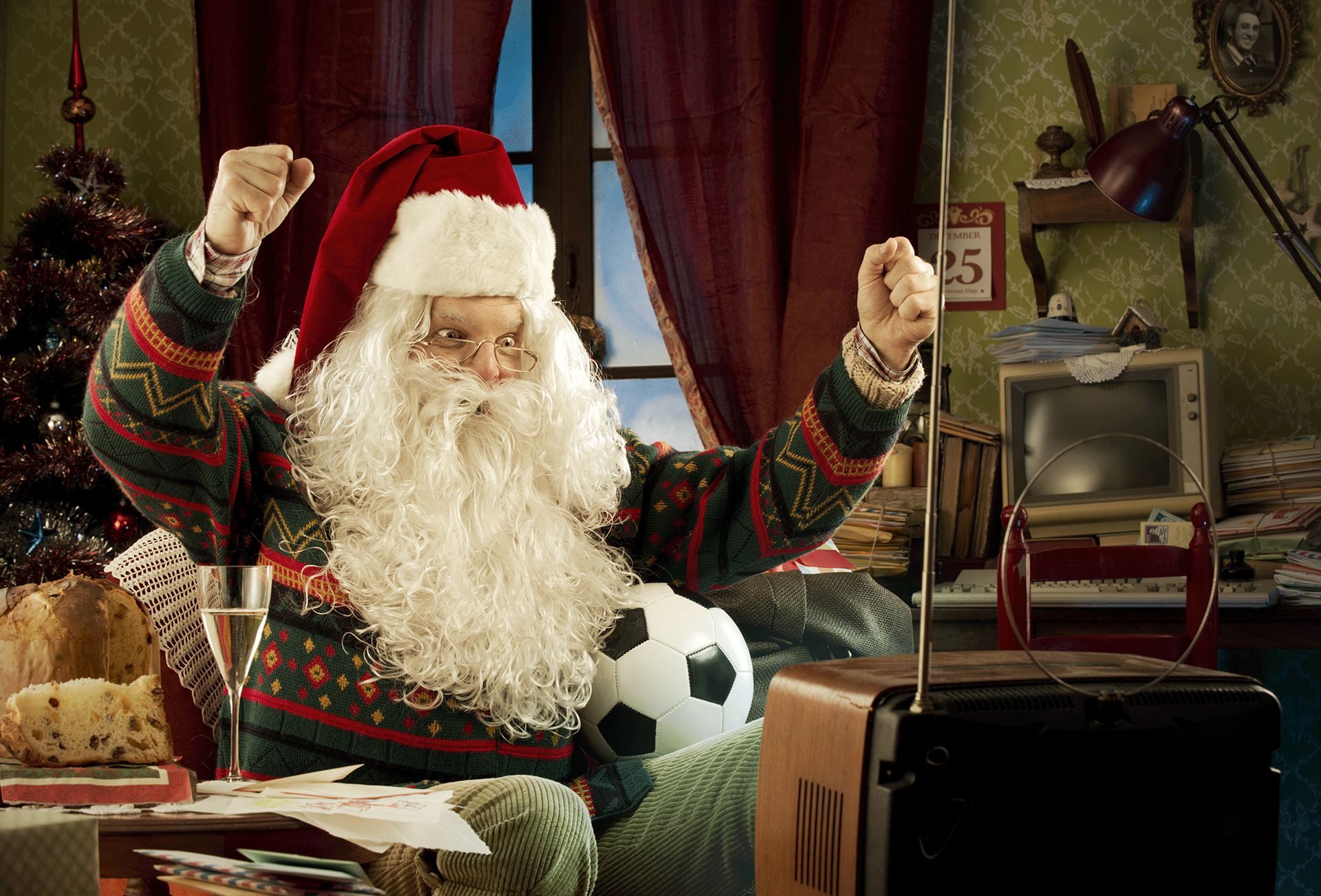 5 tips before creating your Christmas TV ad